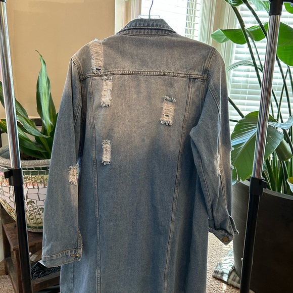Distressed Denim Jacket - Picture 4 of 6